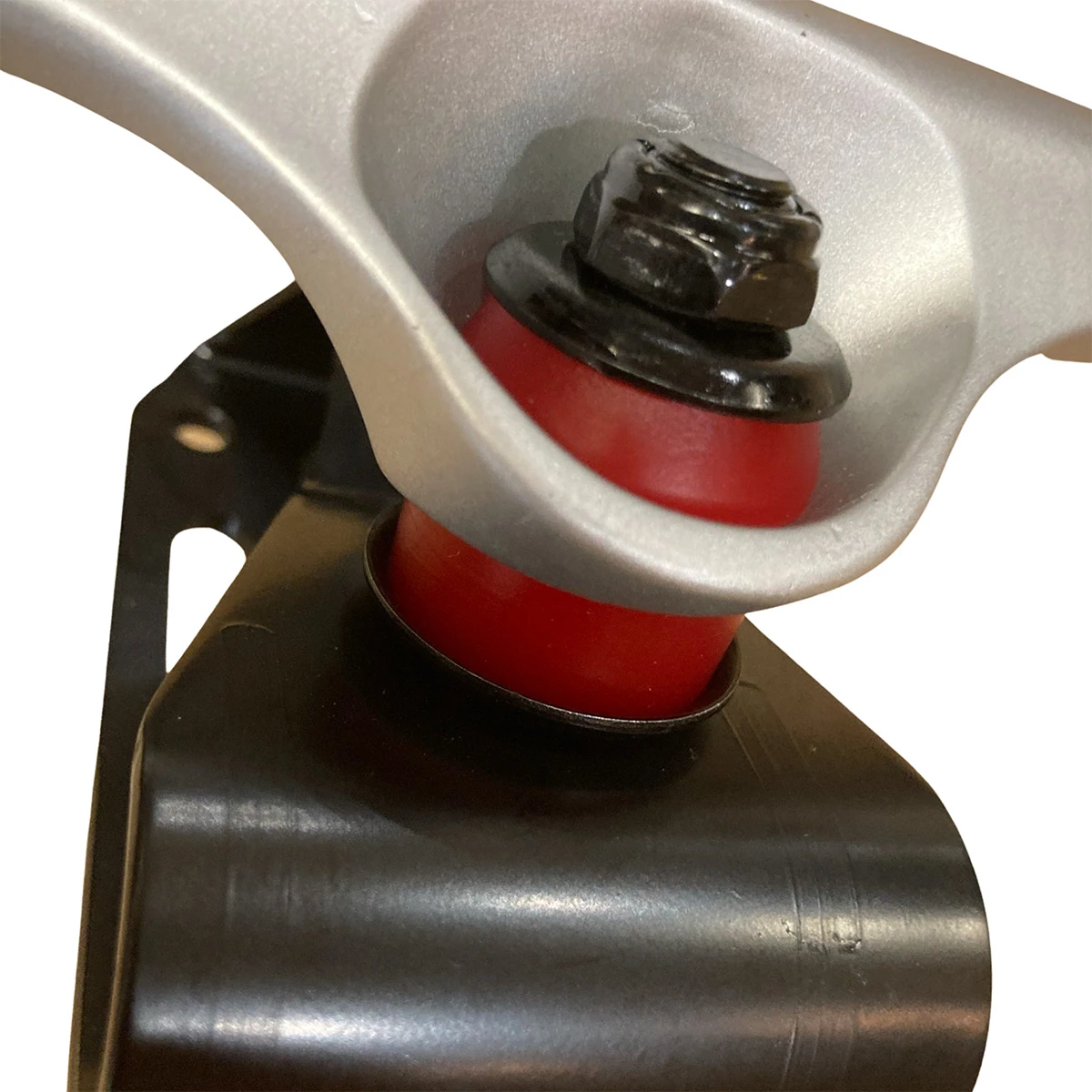 Avenue Truck 8" Generation 2 Black / Silver 4 Avenue Truck 8" Generation 2 Black / Silver – Bild 2