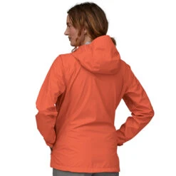 Patagonia W's Torrentshell 3L Jacket Quarz Coral -Outdoor-Ausrüstungsgeschäft 7904WebBack