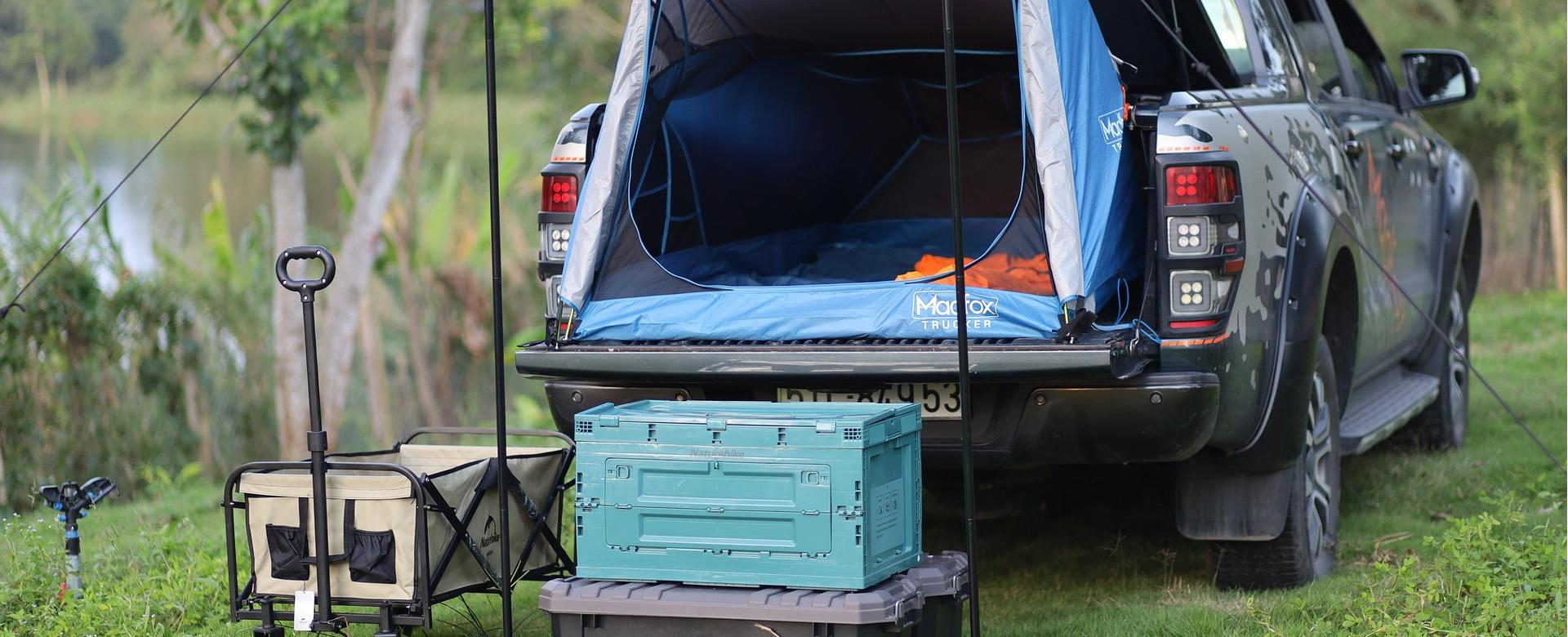 Outdoor-Ausrüstungsgeschäft -Outdoor-Ausrüstungsgeschäft truck 6749244 1920